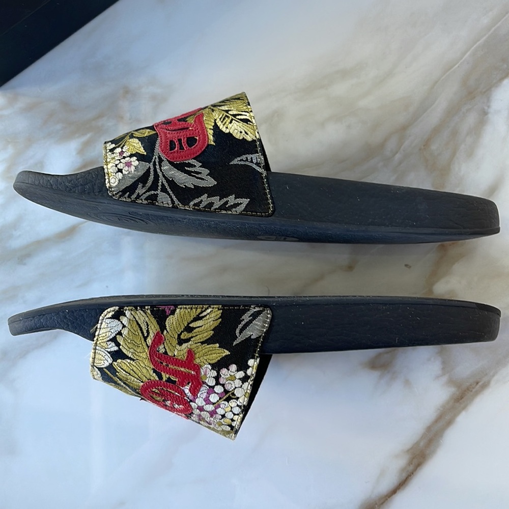 GUCCI BLIND FOR LOVE SLIDES - Picture 7 of 11